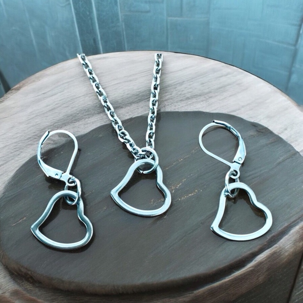 🆕 Heart Necklace and Earrings Set Stainless Steel